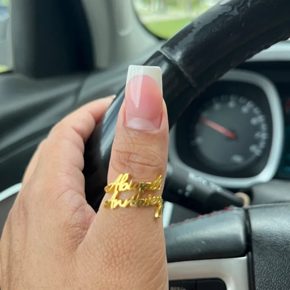 Collezione IN.CISO  ✔ DUETTO Anello personalizzato con due nomi in acciaio inossidabile placcato oro 18k, simbolo di legami indissolubili