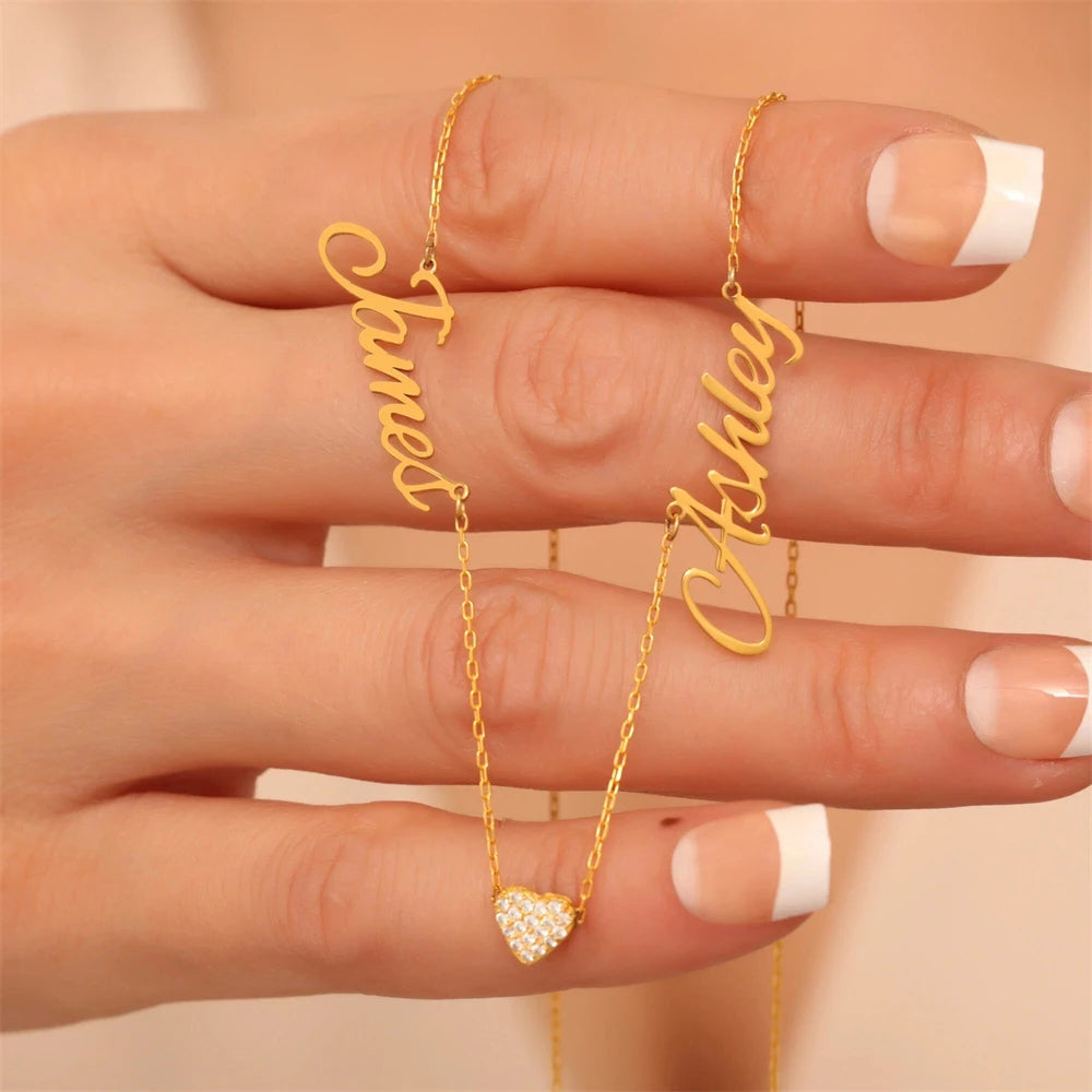 Collezione IN.CISO  ✔ INSIEME Collana personalizzabile con due nomi e cuore centrale tempestato di zirconi