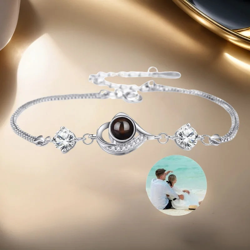 Collezione IN.CISO  ✔ Ricordo Prezioso Bracelet personalizzato con cuore e zirconi, che proietta la tua foto